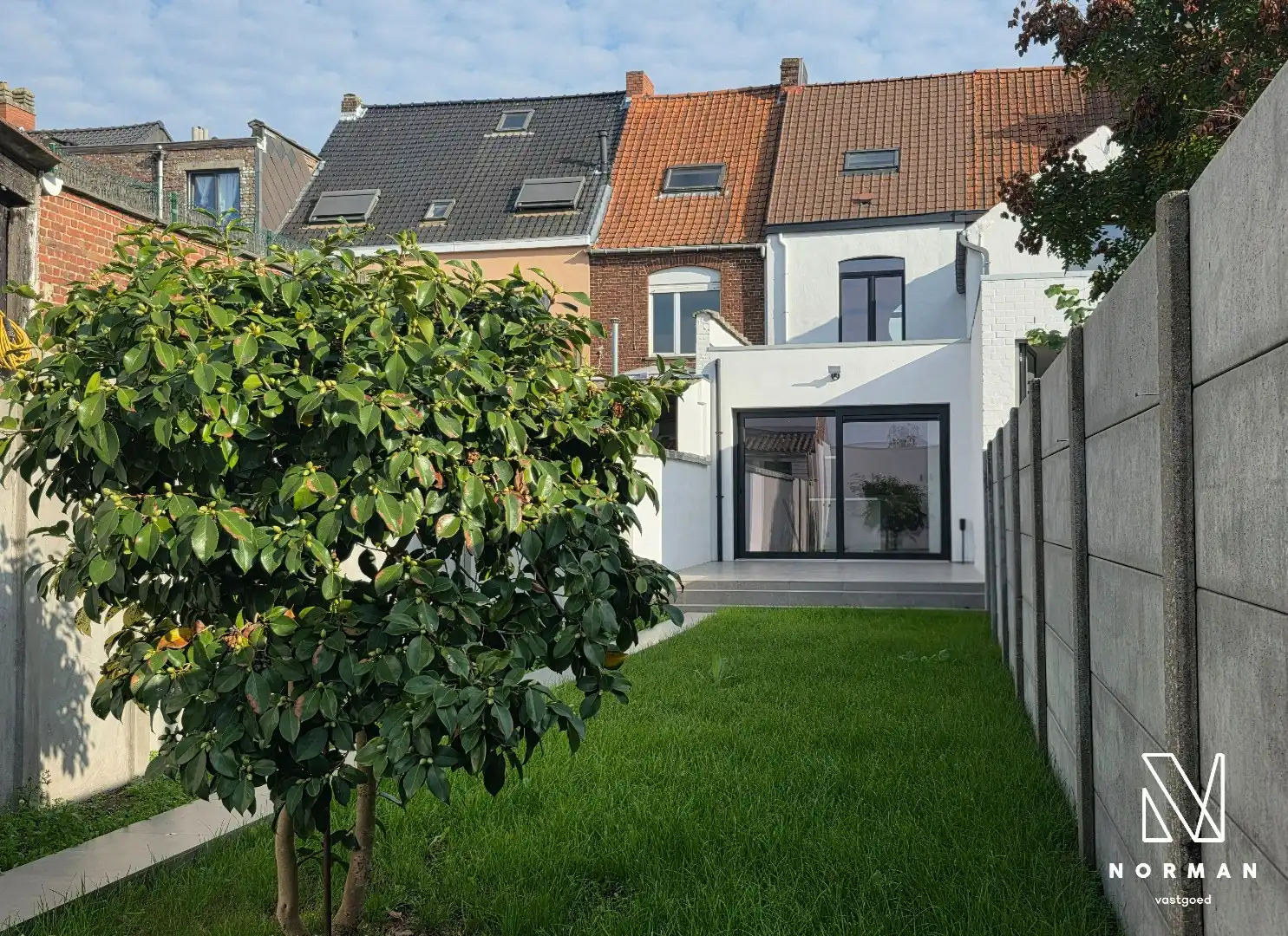 Stadswoning met 3 slaapkamers en mooie stadstuin op vlot bereikbare locatie in Kortrijk.  foto 4
