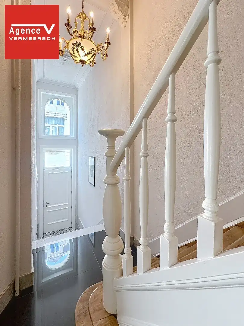 Unieke herenwoning gelegen in de Belle Epoquewijk van Oostende.  foto 10