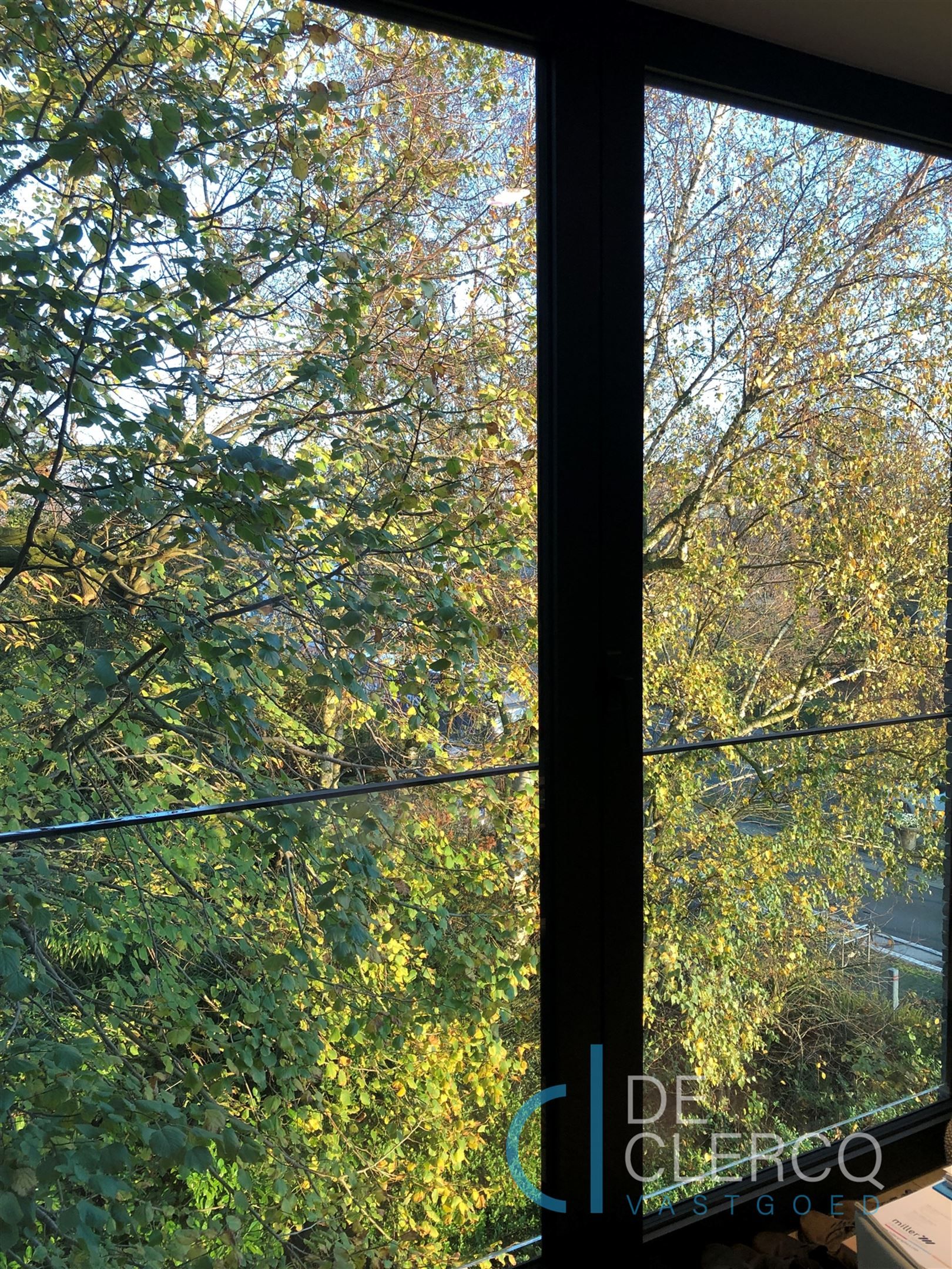 Prachtig instapklaar en luxueus afgewerkt duplex-appartement in het centrum van Lochristi! foto 10