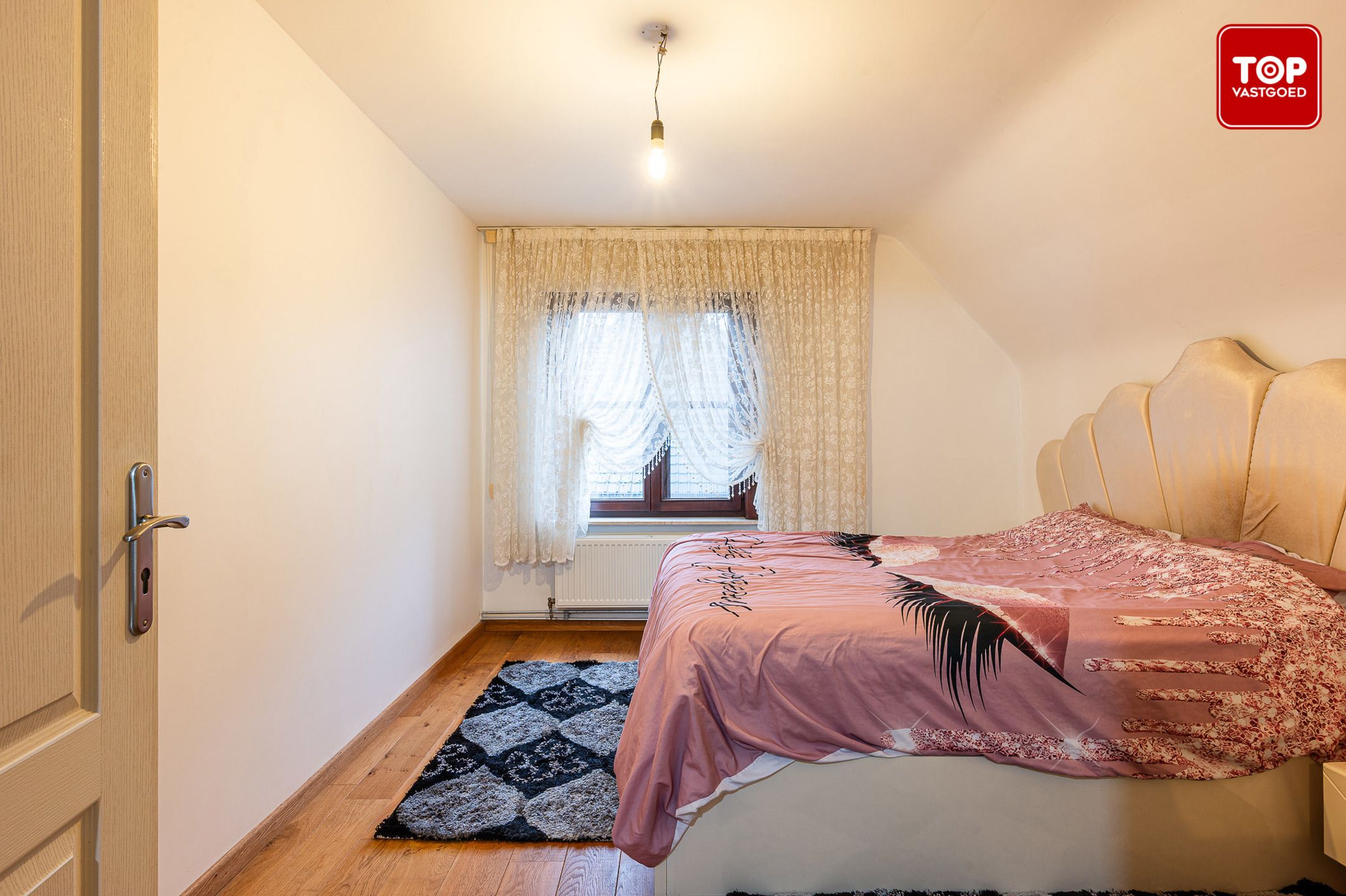 Gezellige gezinswoning met prachtige tuin  foto 21