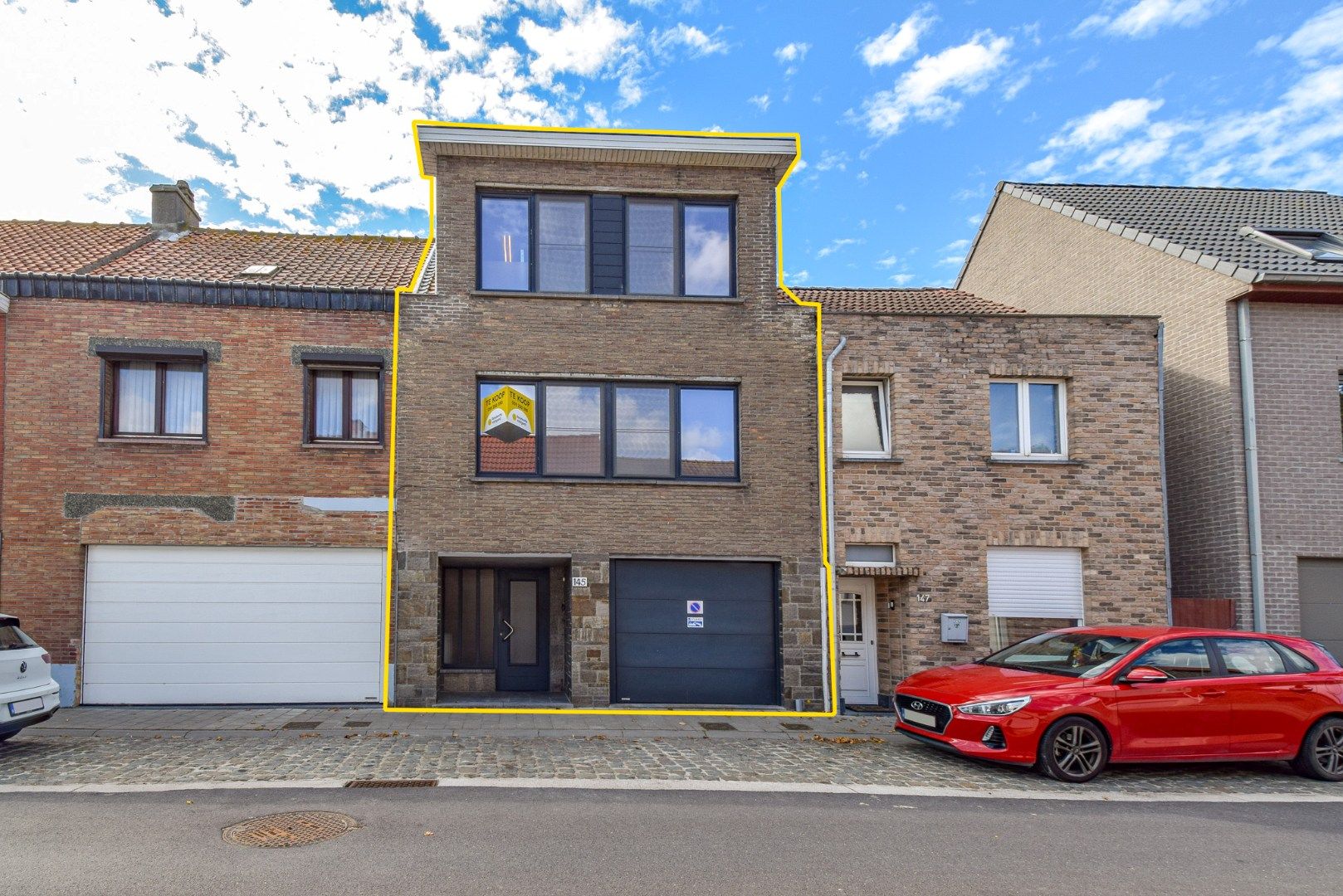 Hoofdfoto van de publicatie: Ruime bel-étage woning met garage, tuin en mogelijkheid tot 4 slaapkamers