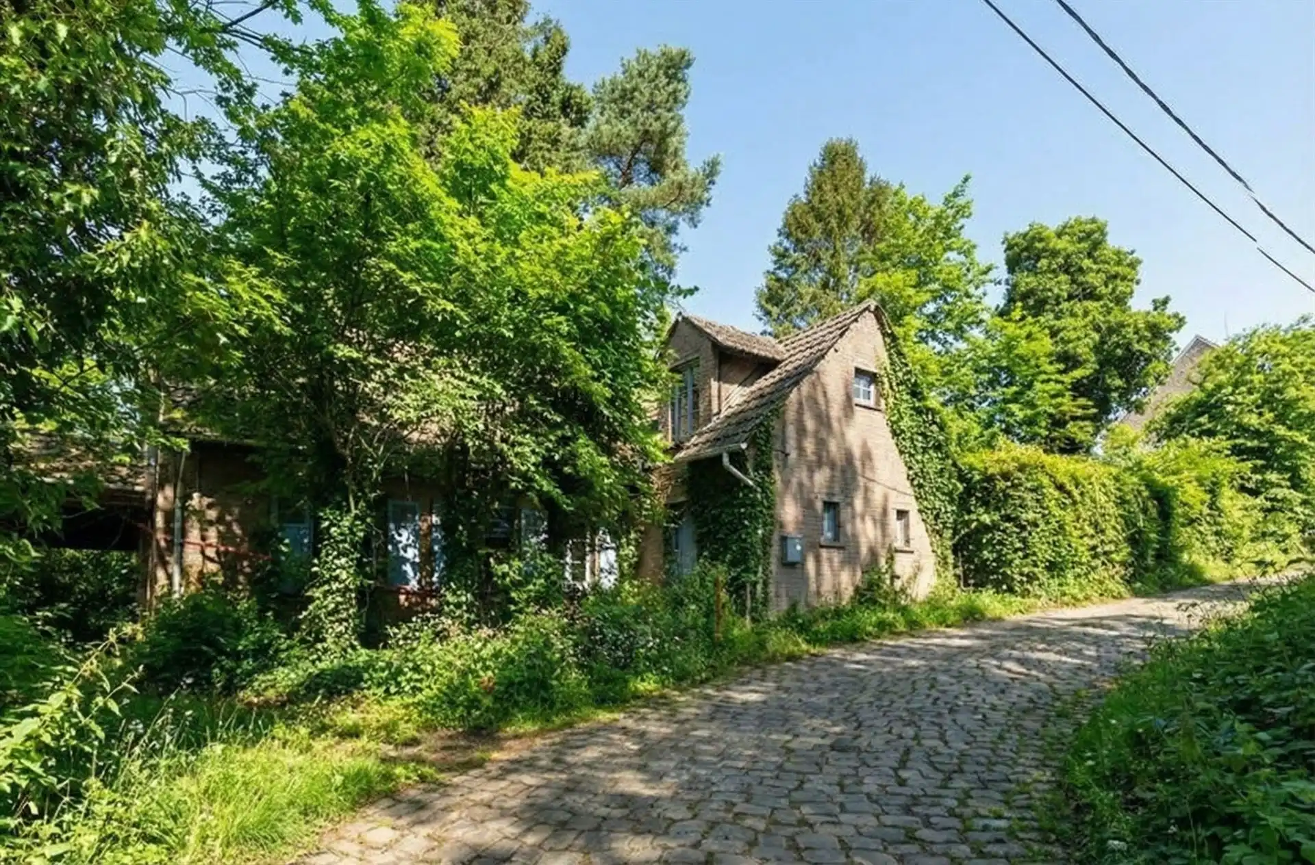Af te breken woning op een unieke locatie foto 4