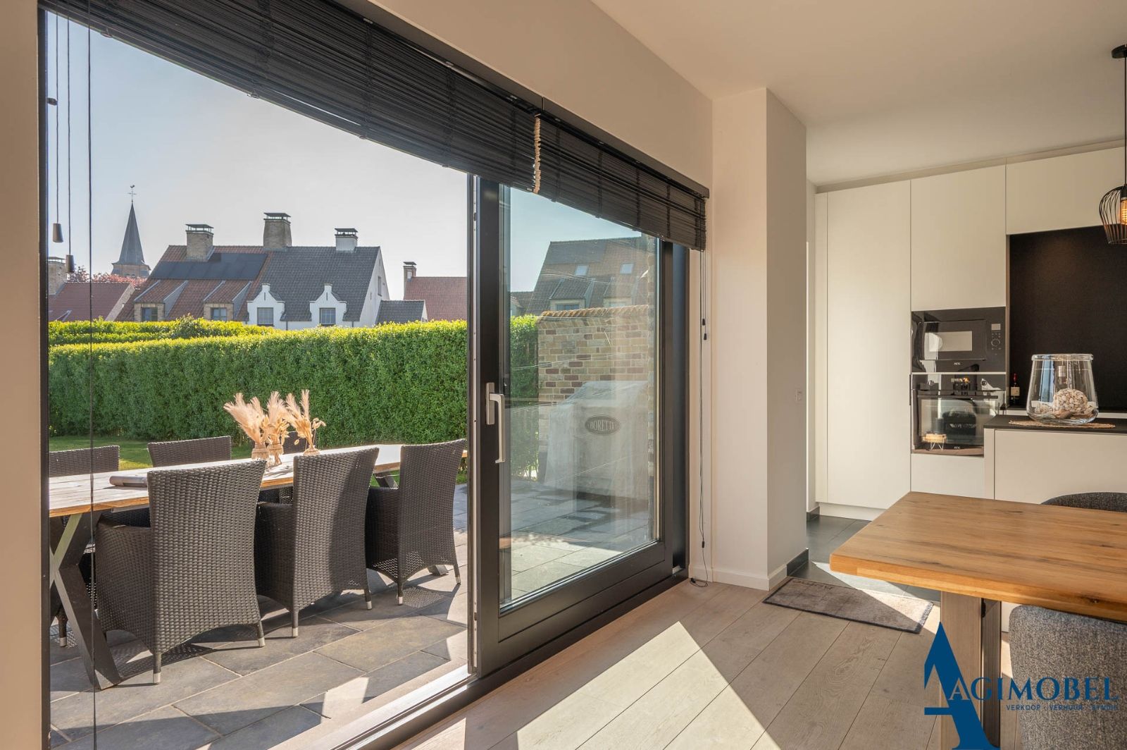 Recente woning met 4 slaapkamers en zonnige tuin in het pittoreske Ramskapelle. Idyllisch en rustig gelegen foto 6