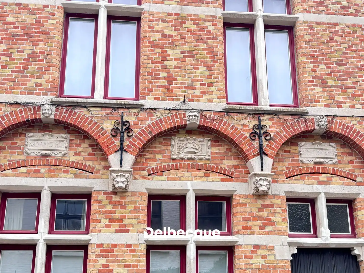Unieke historische stadswoning met garage en 4 slaapkamers foto 18