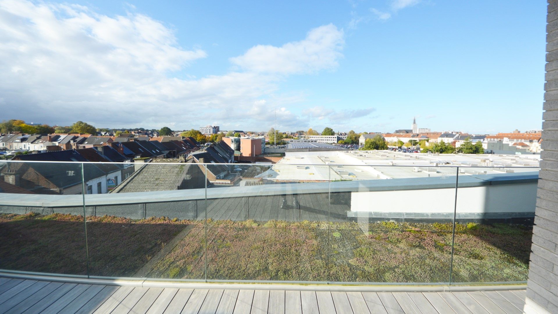 STIJLVOL WONEN IN HET HART VAN AALST: LUXUEUZE PENTHOUSE BEN APPARTEMENT MET 3 SLAAPKAMERS EN TERRAS (4e VERDIEPING)   foto 6