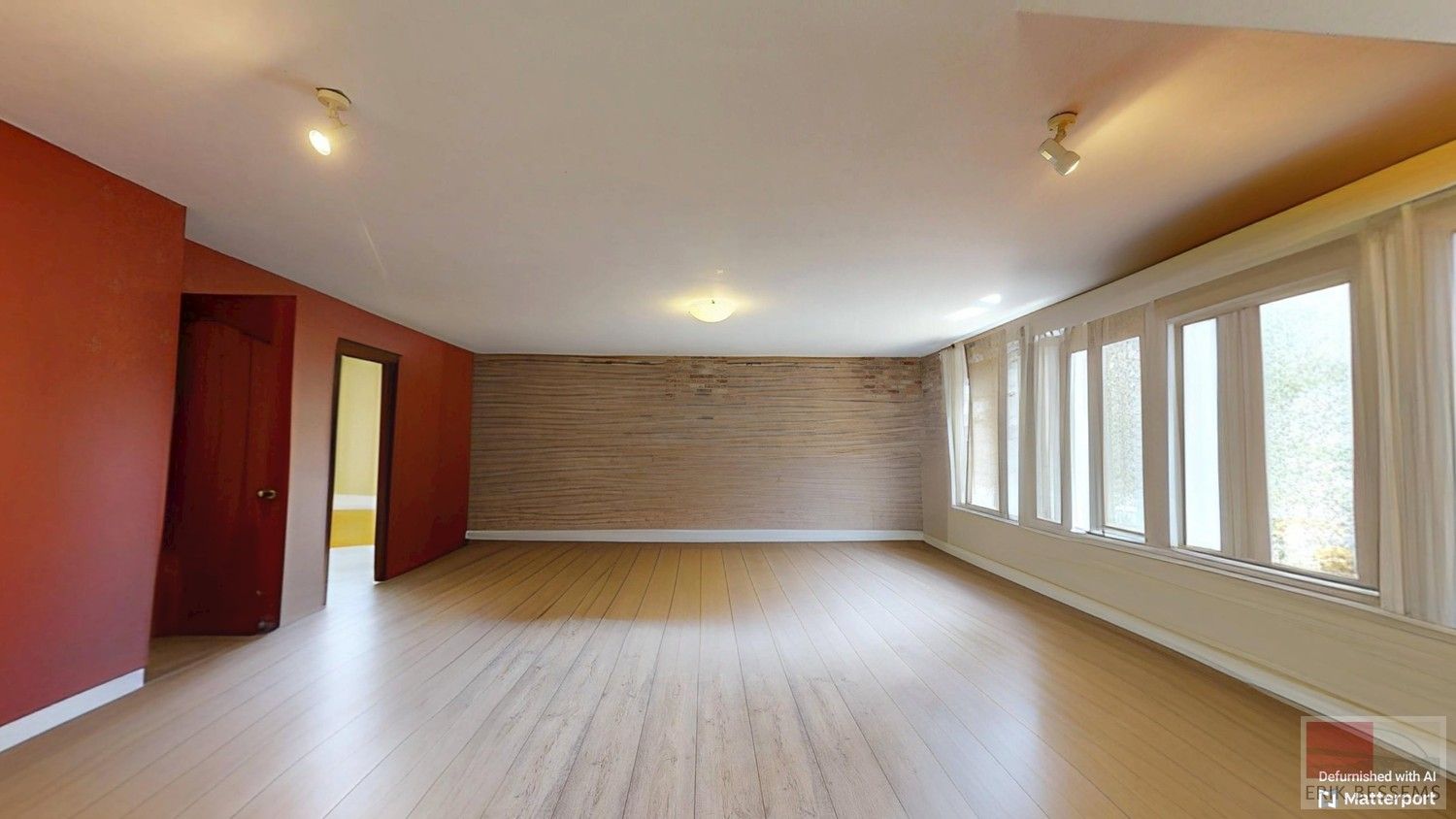 Ruime vrijstaande villa gebouwd in 1989, 365m² woonoppervlakte foto 12