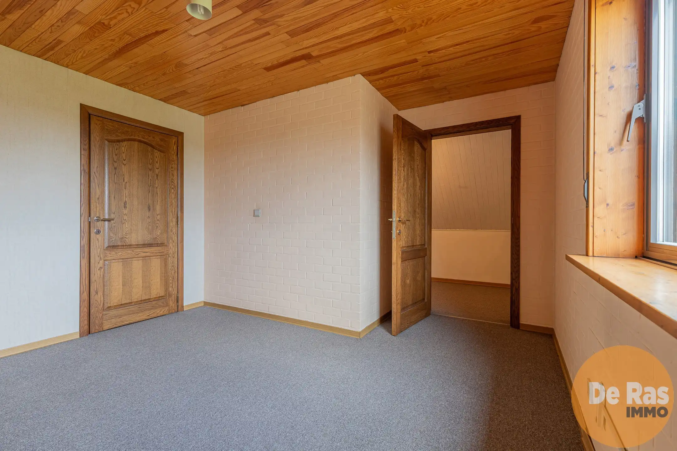 LIEDEKERKE - Ruime gezinswoning met tal van mogelijkheden foto 23