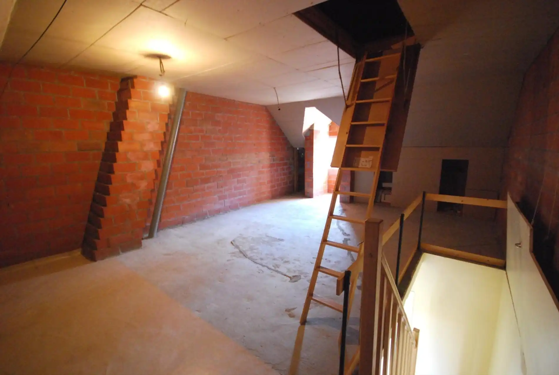 GEZELLIGE & GERIEFLIJKE RIJWONING foto 11