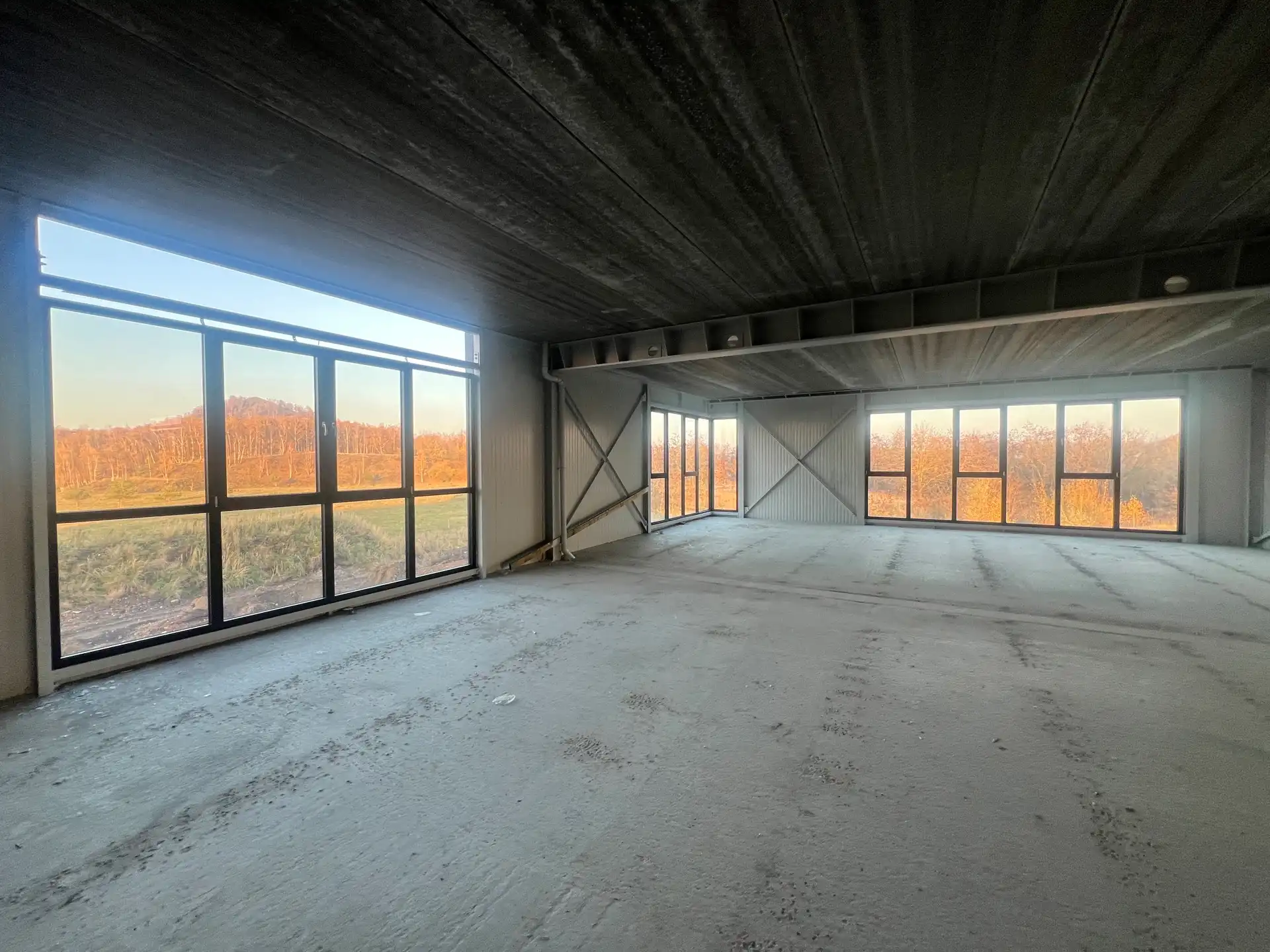 TE KOOP GENK: KMO-unit | kantoren | woonst - Kompellaan foto 5