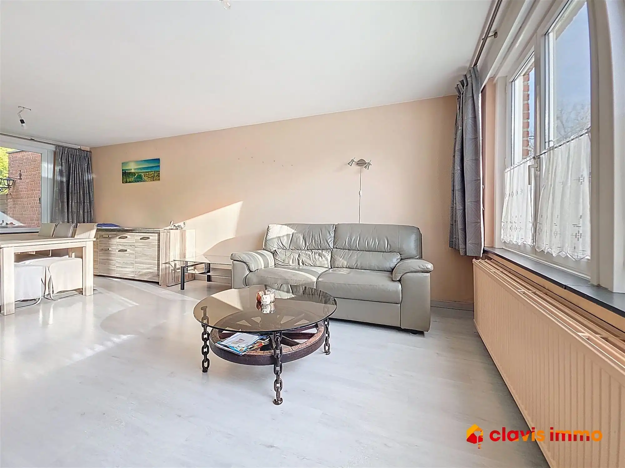 Halfopen-bebouwing in een rustige buurt foto 5