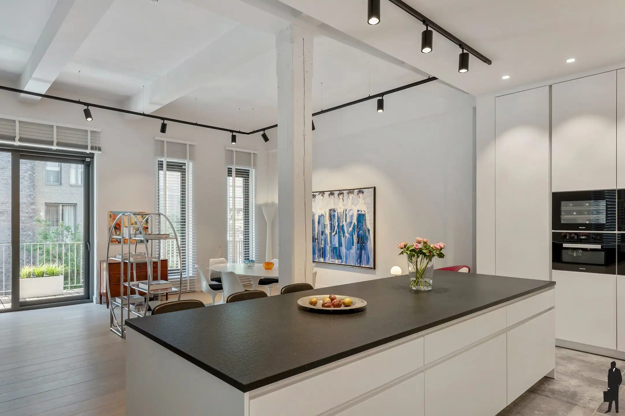 Prachtige loft in iconisch pand aan het MAS foto 5