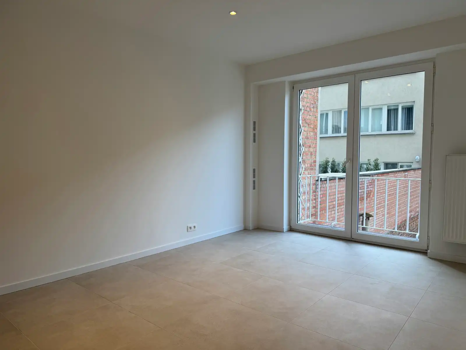 Nieuw gerenoveerd één slaapkamer app. + terras foto 8