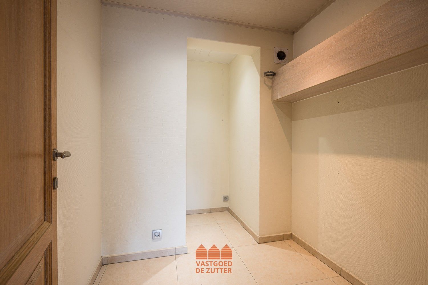 Instapklaar appartement op centrale ligging te Oostende foto 7