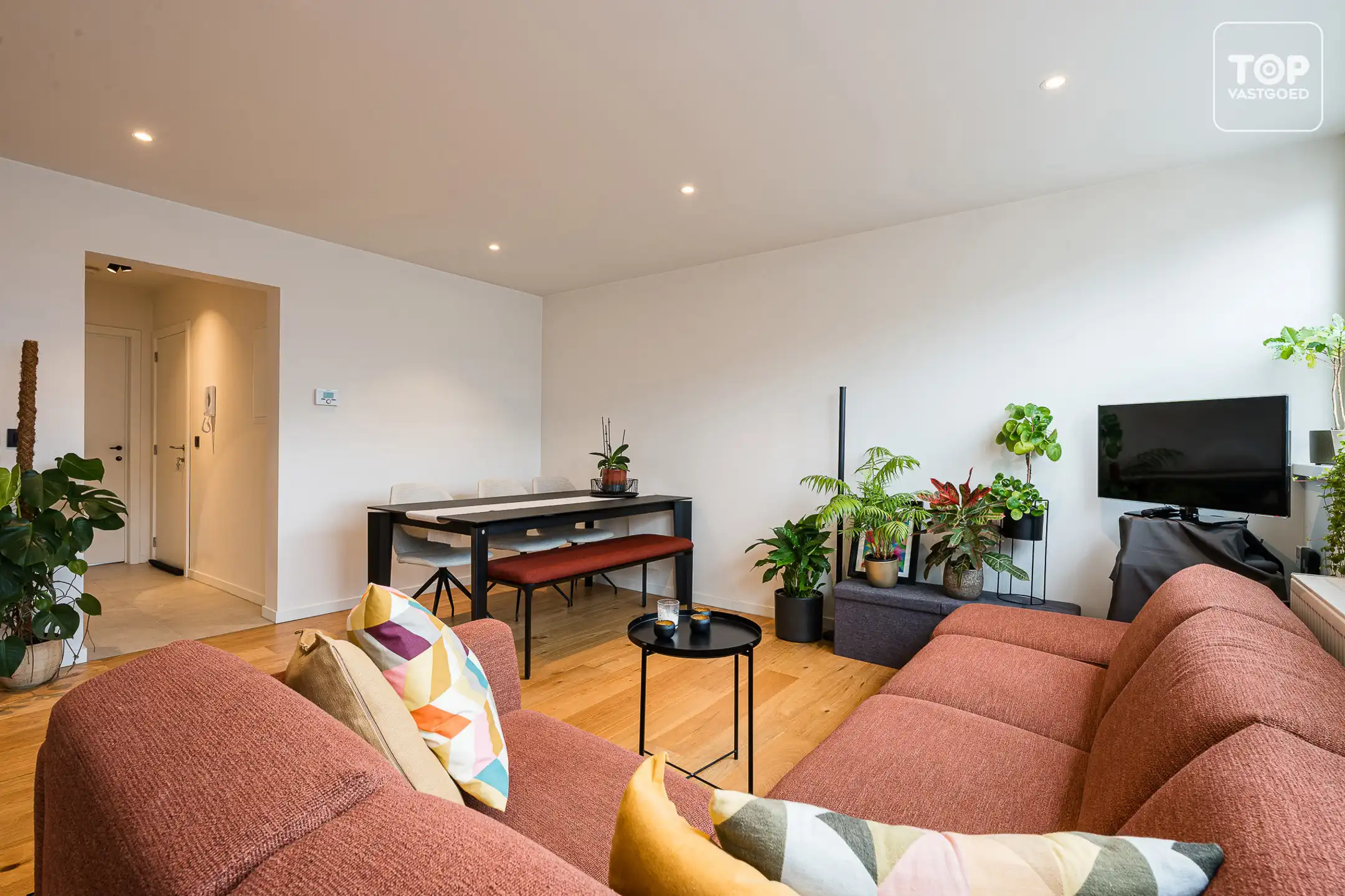Perfect 1-slaapkamer appartement nabij Gent station Gent Sint-Pieters.  foto 4