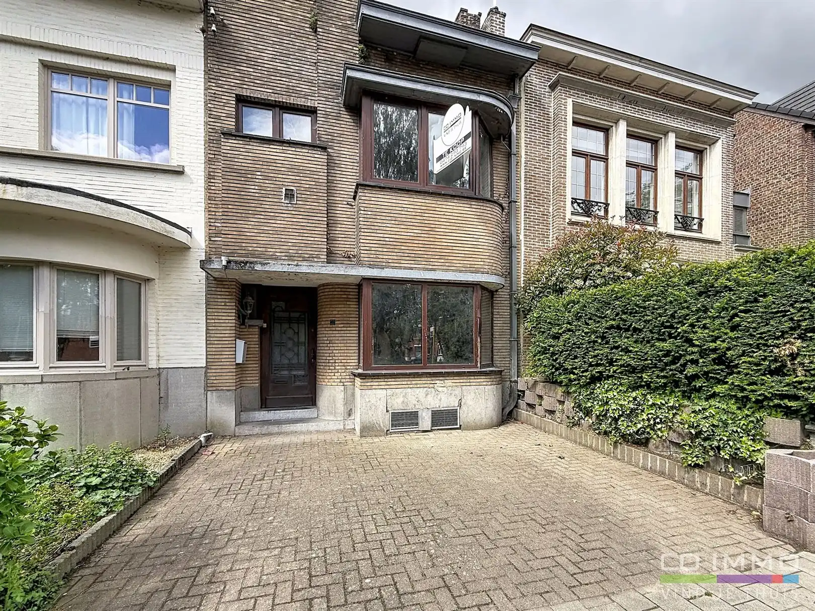 Ruime stadswoning met tuin, te renoveren, 2a 68ca foto 25