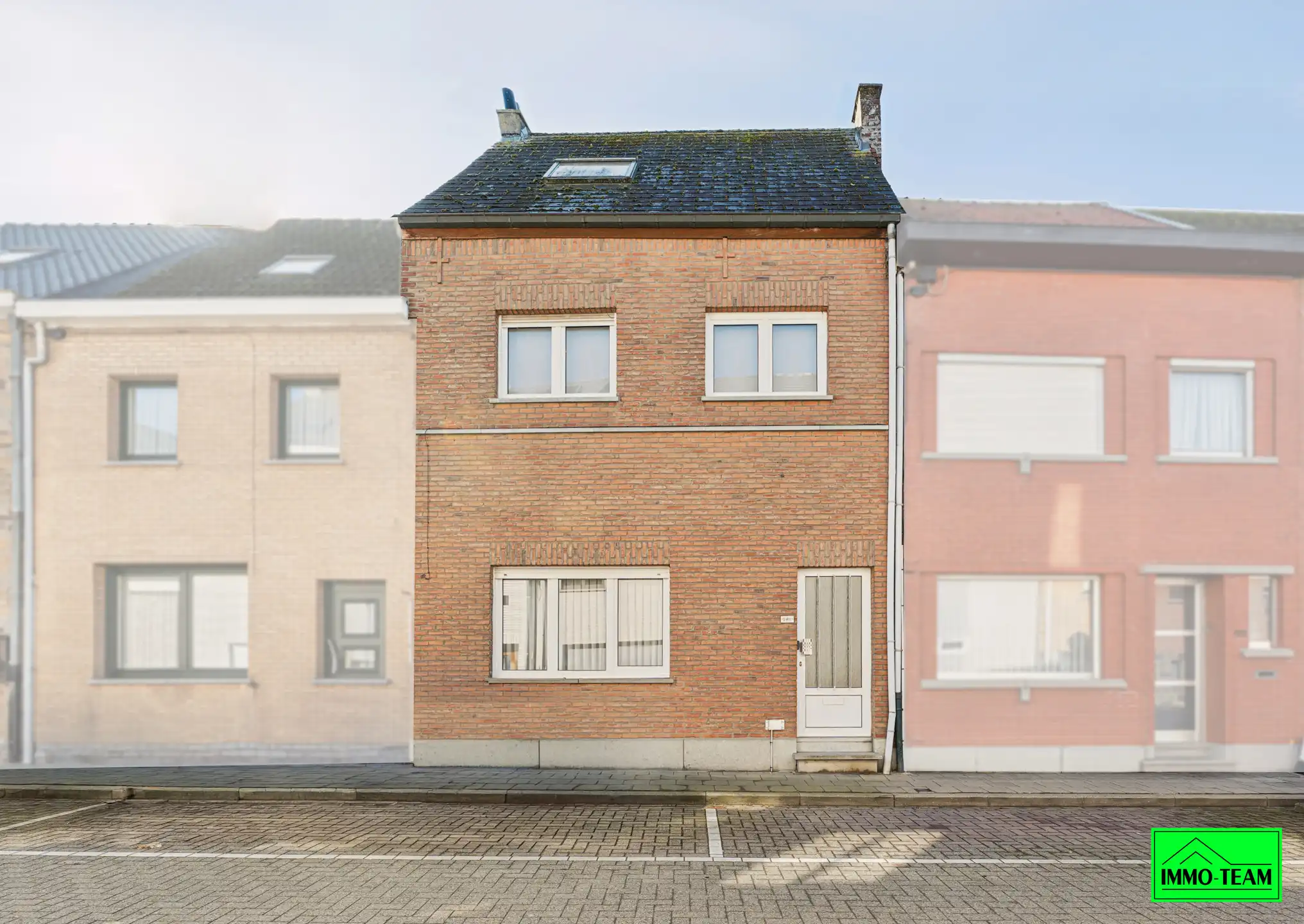 Hoofdfoto van de publicatie: Gezellige 2-gevelwoning nabij centrum Aalst (asbestveilig!)