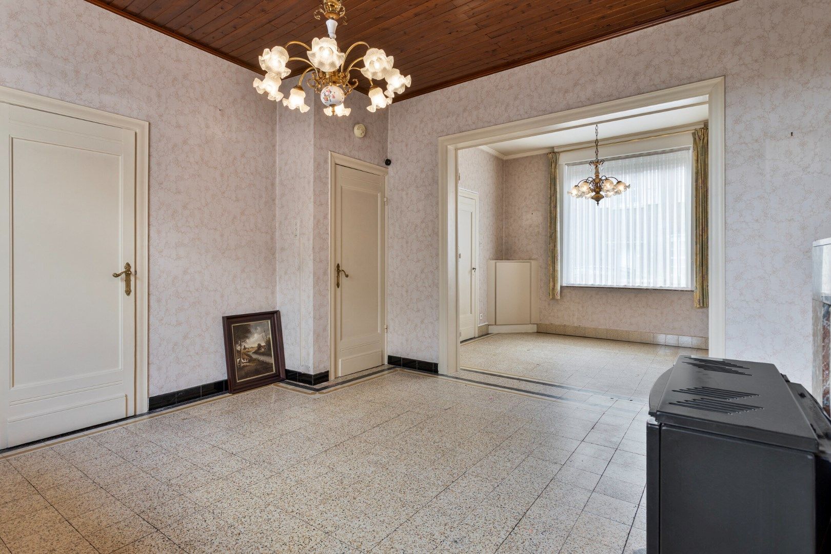 Te renoveren woning in hartje Lauwe! foto 7