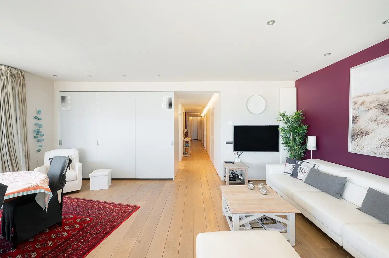 Schitterend hoekappartement in het hart van het Zoute met frontaal zeezicht. foto 10