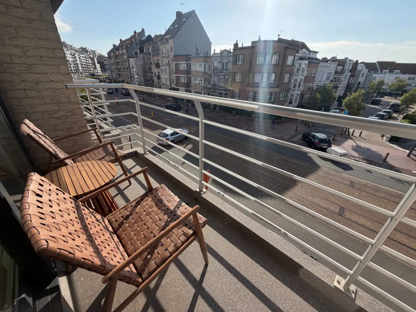 Instapklaar éénslaapkamer appartement met zonnig terras. Heel gunstig EPC attest. Gelegen op het tweede verdiep in een gebouw met lift. foto 5
