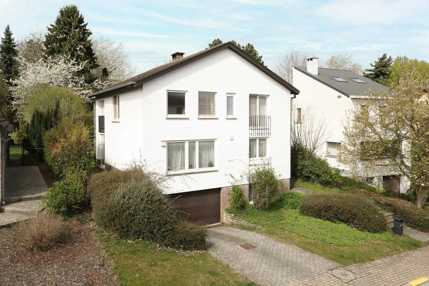 Villa te koop foto {{pictureIndex}}