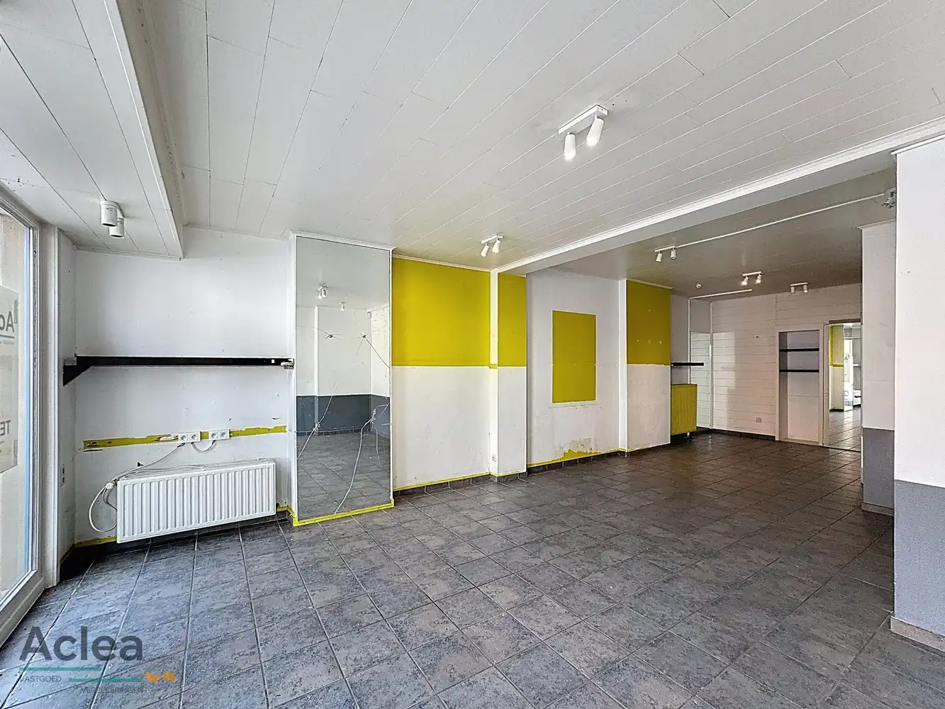 Handelspand gelijkvloers – Centraal in Eeklo foto 4