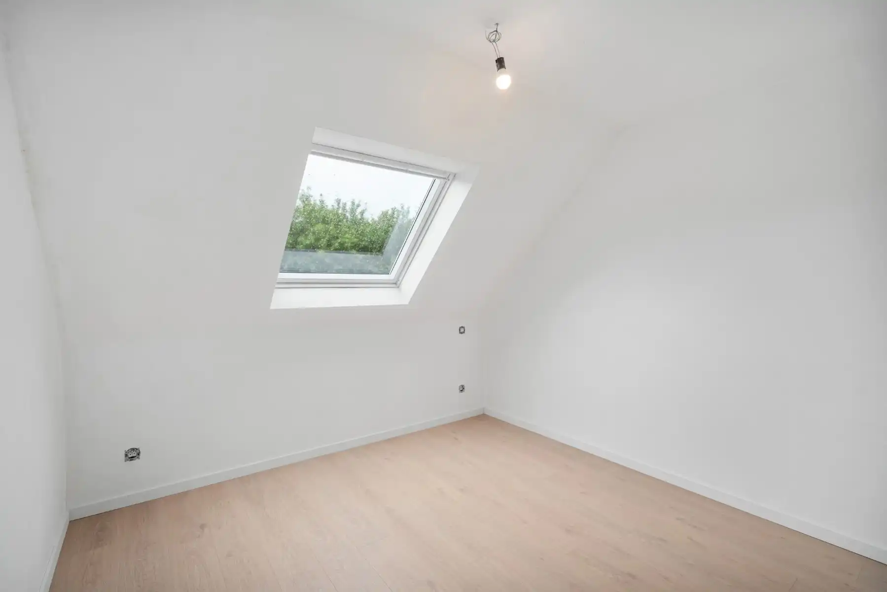 Instapklare woning in Zellik foto 12