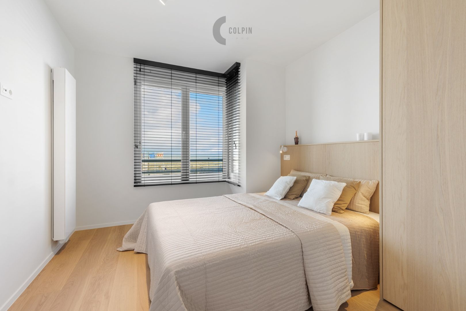 Stijlvol gerenoveerd 3slk- appartement met frontaal zeezicht foto 9
