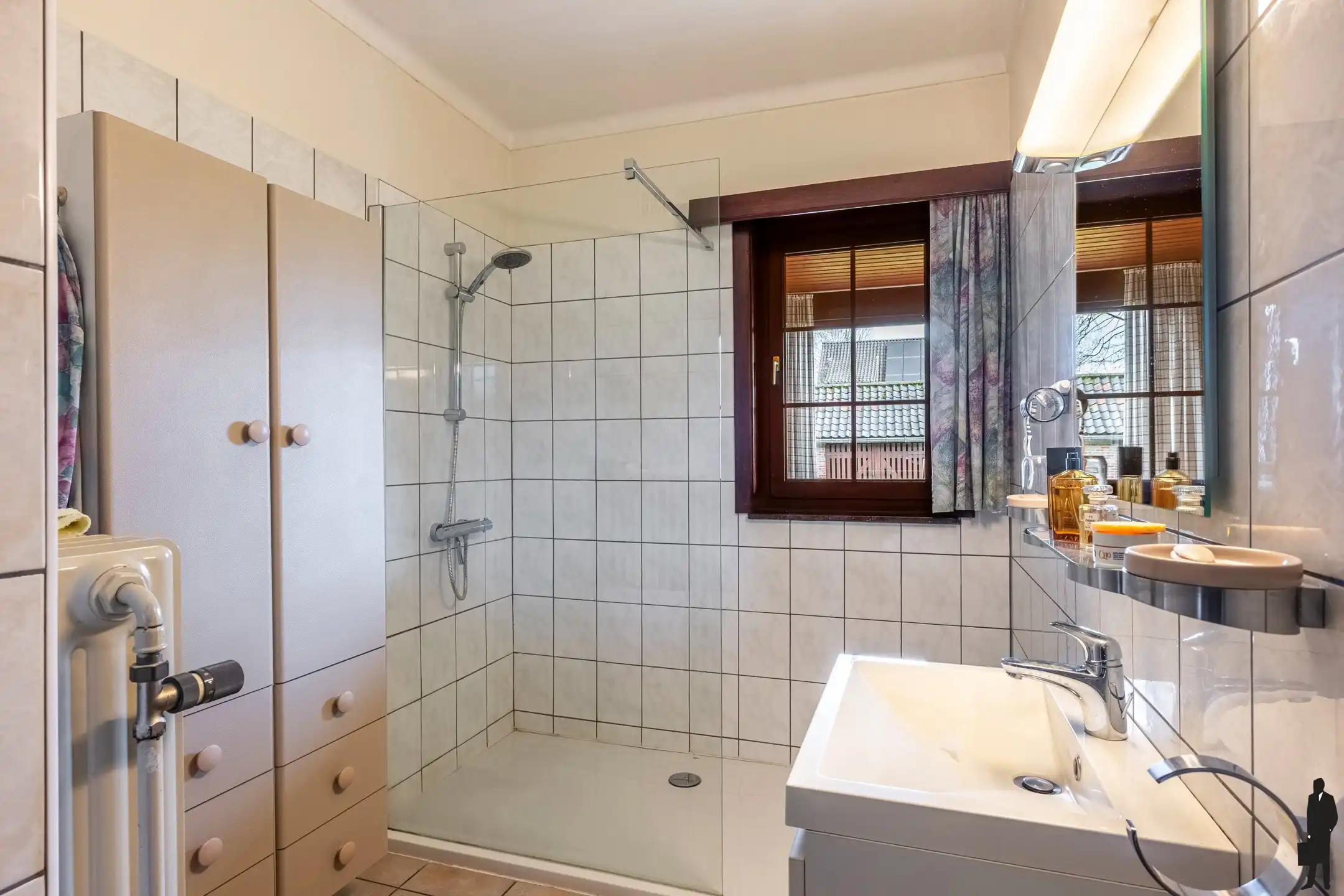 Vrijstaande woning met garage in doodlopende straat foto 10