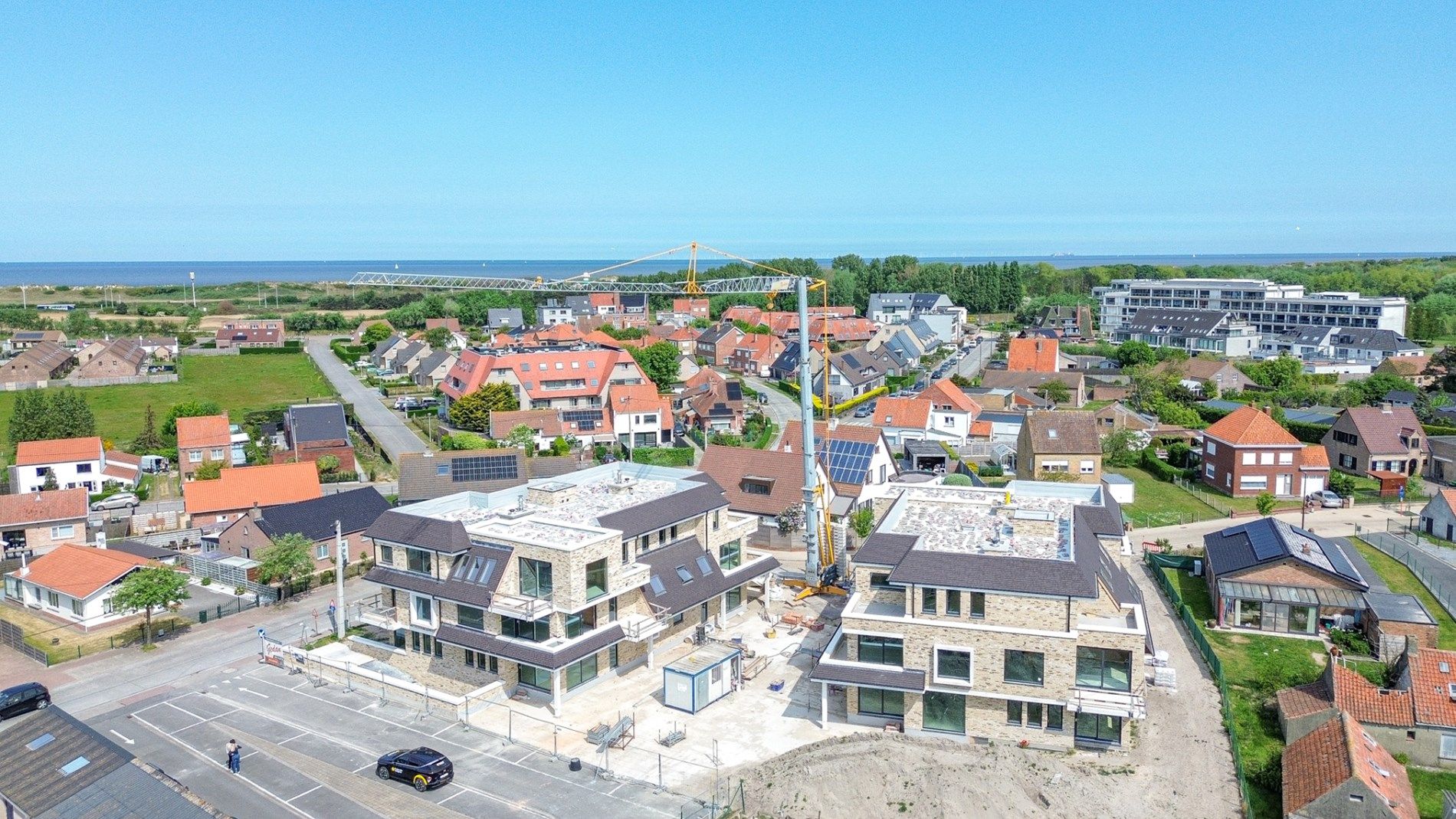 Gelijkvloers nieuwbouwappartement met 2 slaapkamers, vlakbij de zee!  foto {{pictureIndex}}