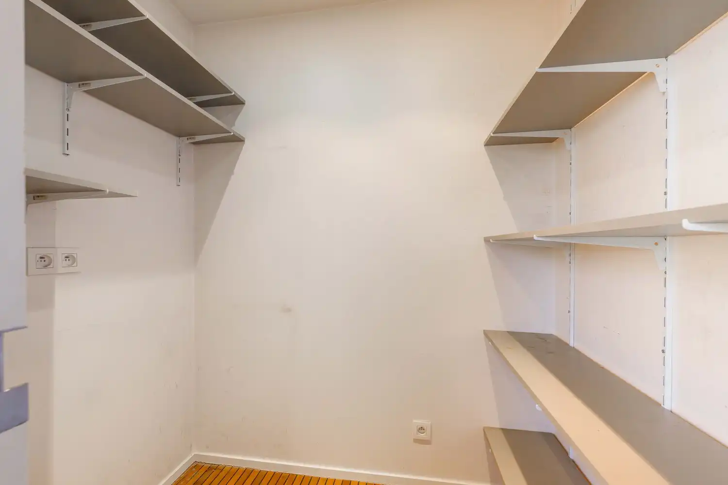 Appartement te Ruiselede. foto 15