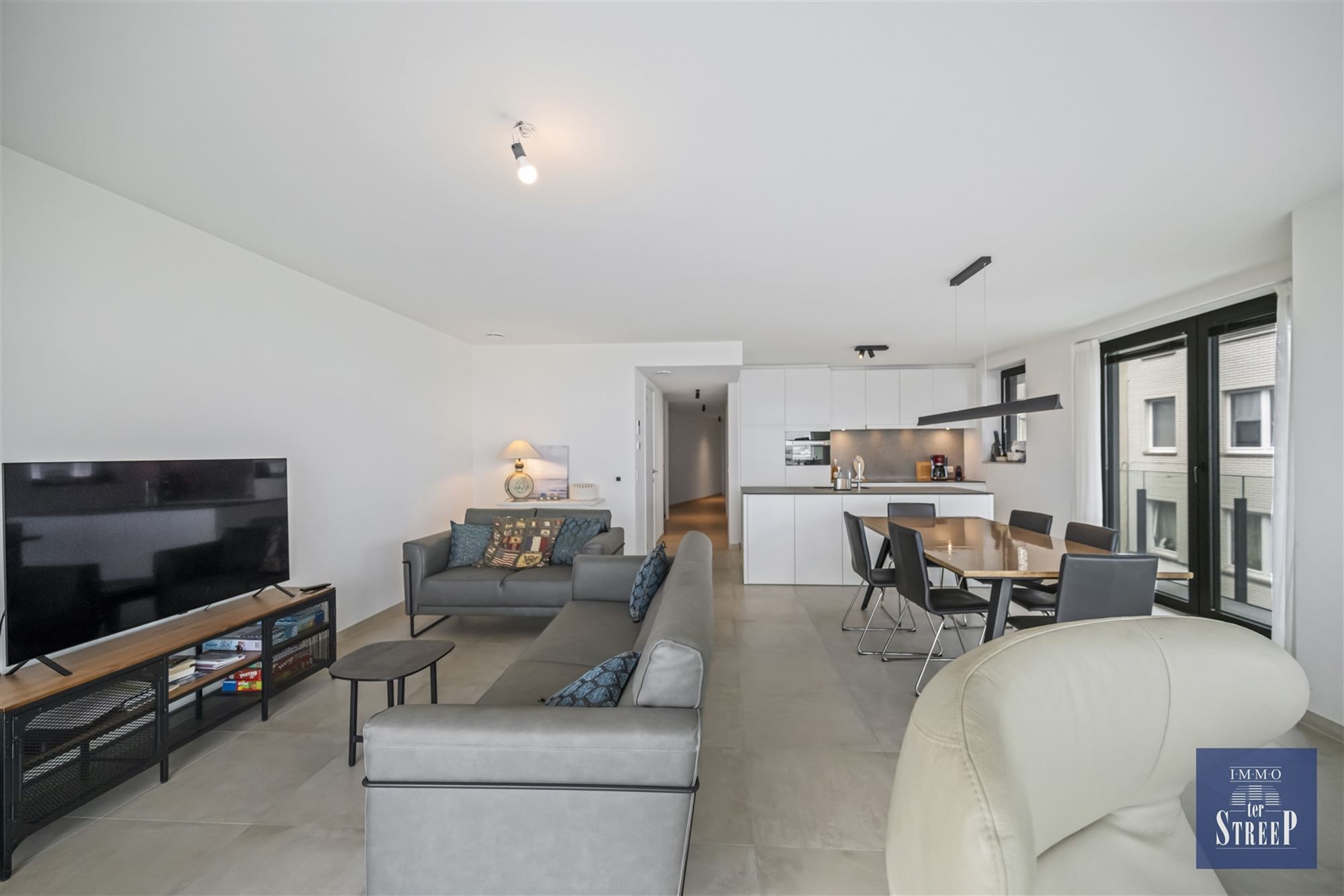 Luxueus hoekappartement met 3 slaapkamers foto 7