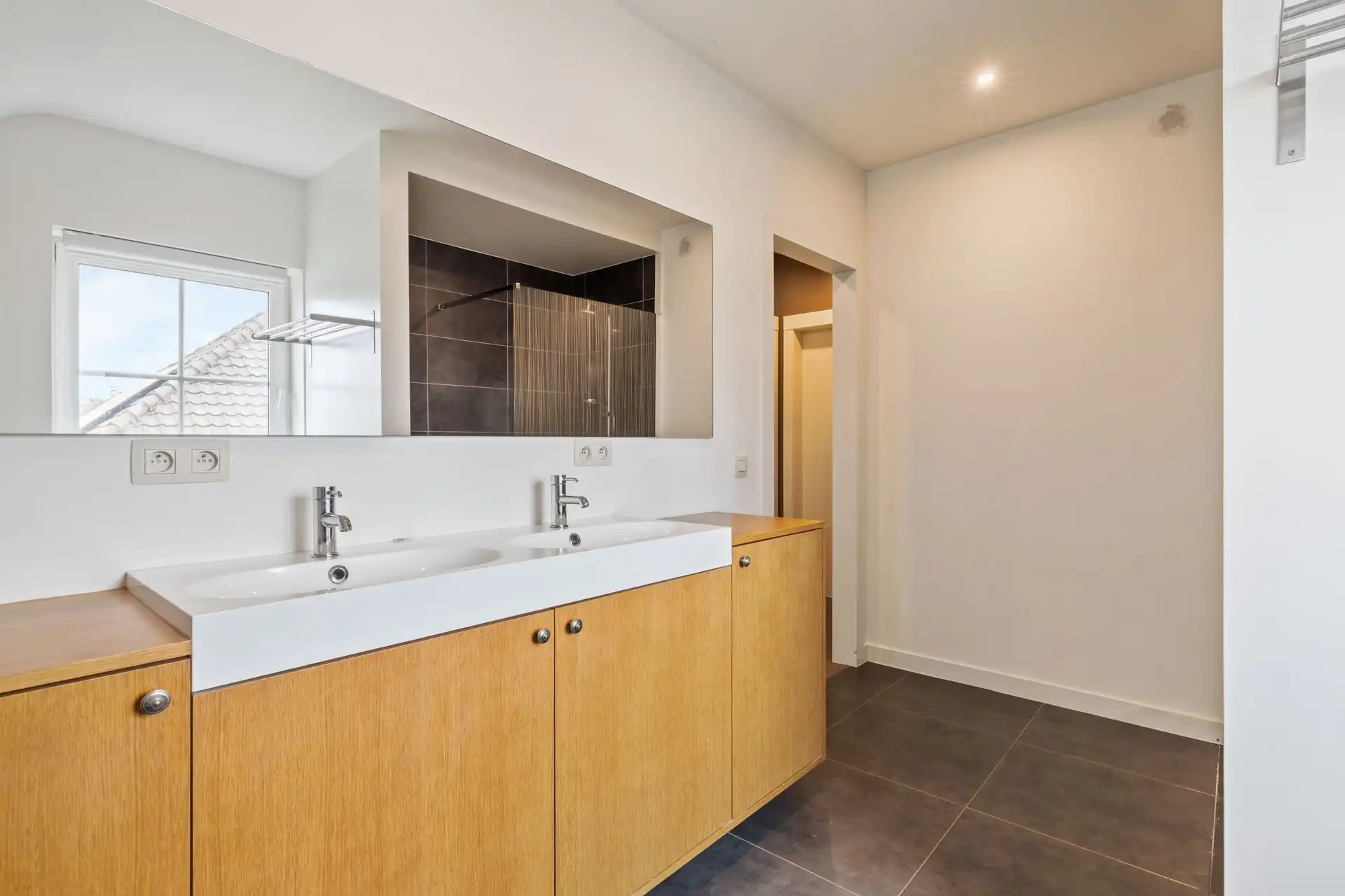 Recente gezinswoning op een uitstekende locatie in Sint-Gillis-Waas foto 19