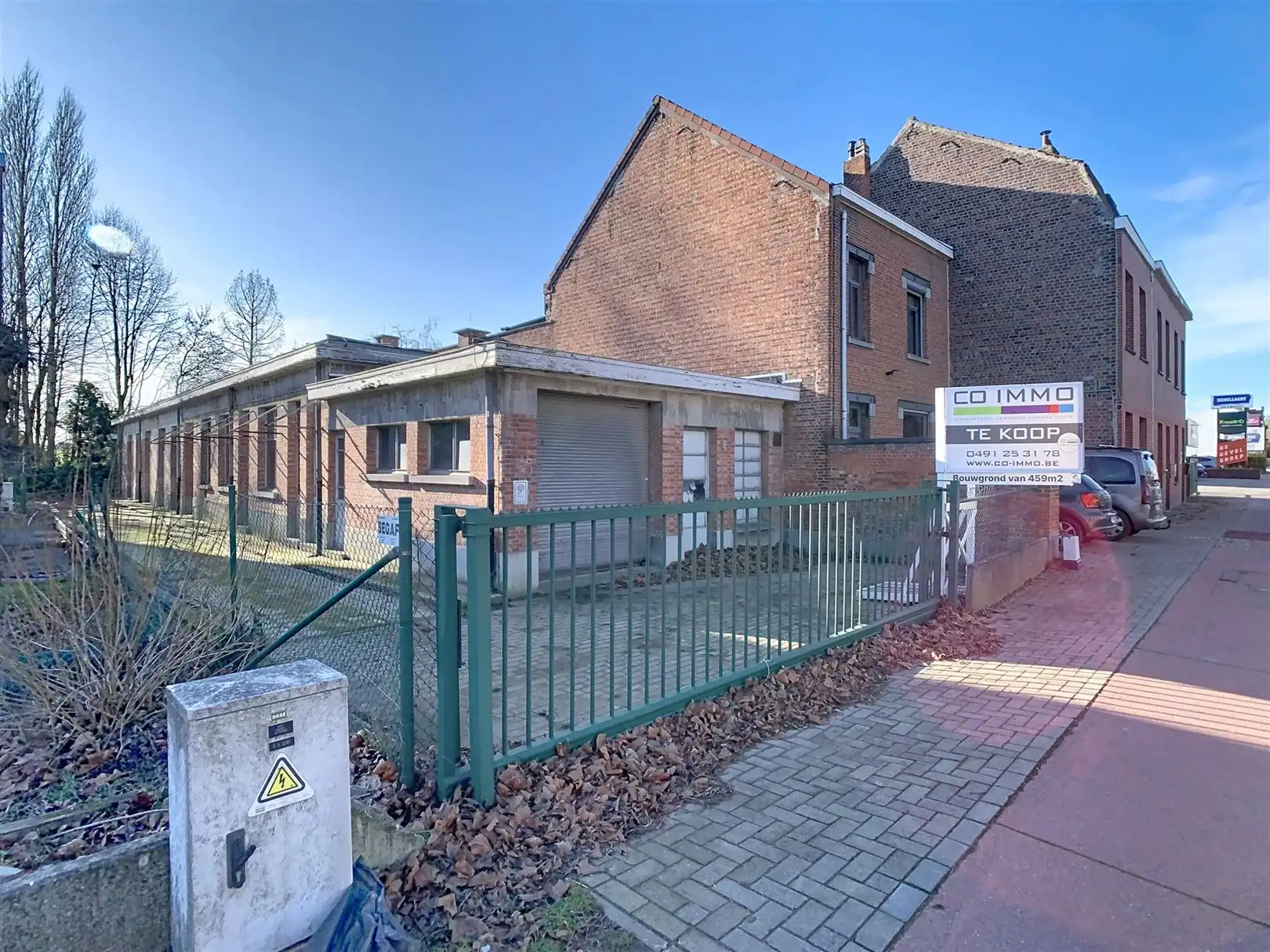 Magazijn of bouwgrond!  foto {{pictureIndex}}