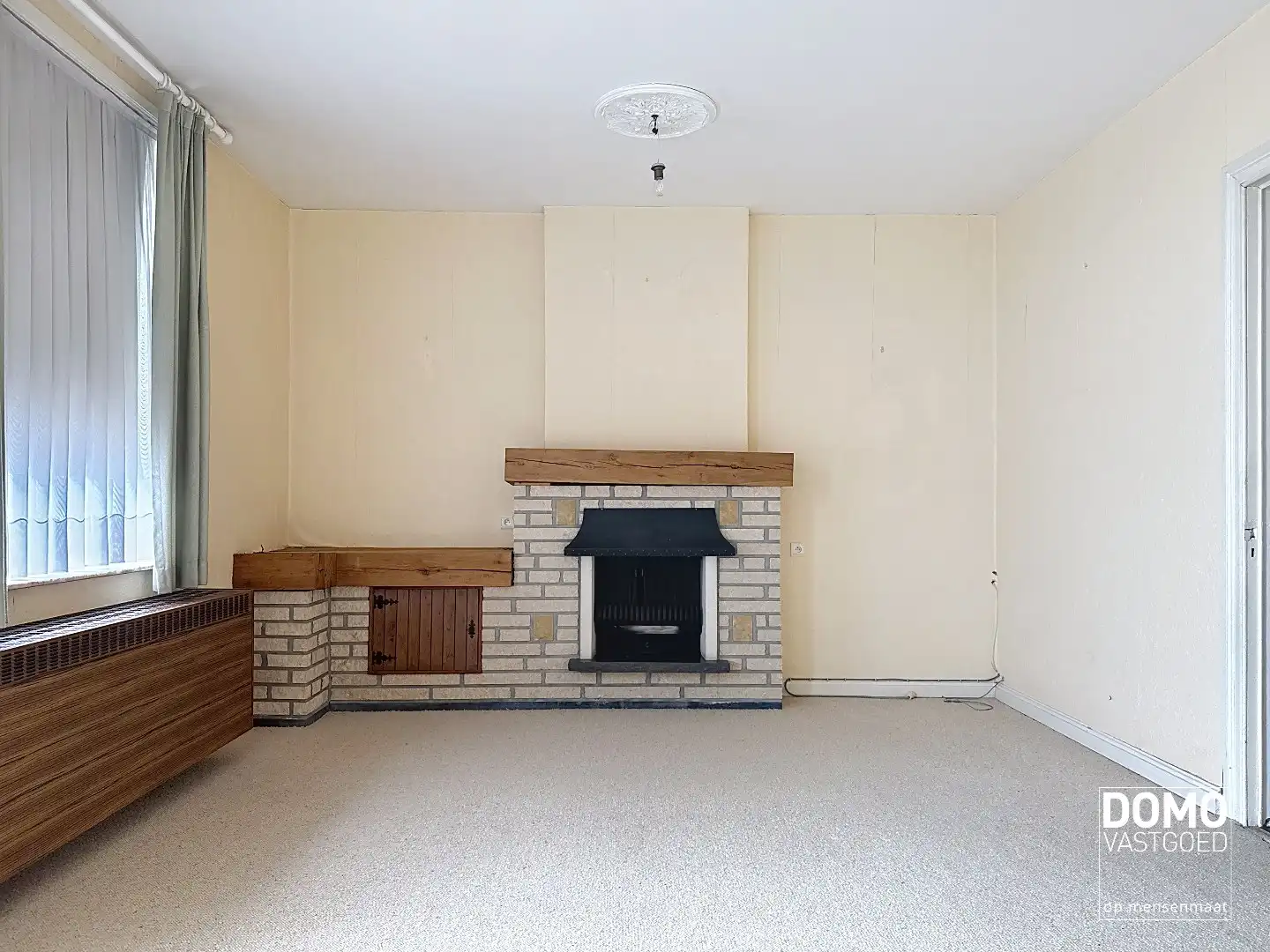 Karaktervolle woning met tal van mogelijkheden en voorzien van paardenstallingen foto 2