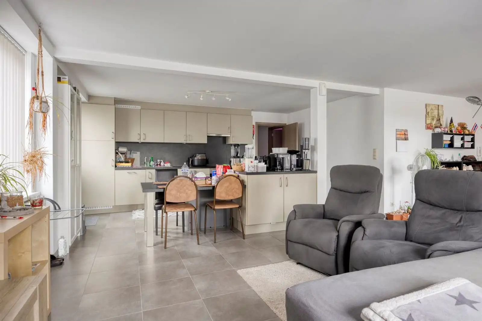 Gelijkvloers appartement te koop met 2 slaapkamers foto 6