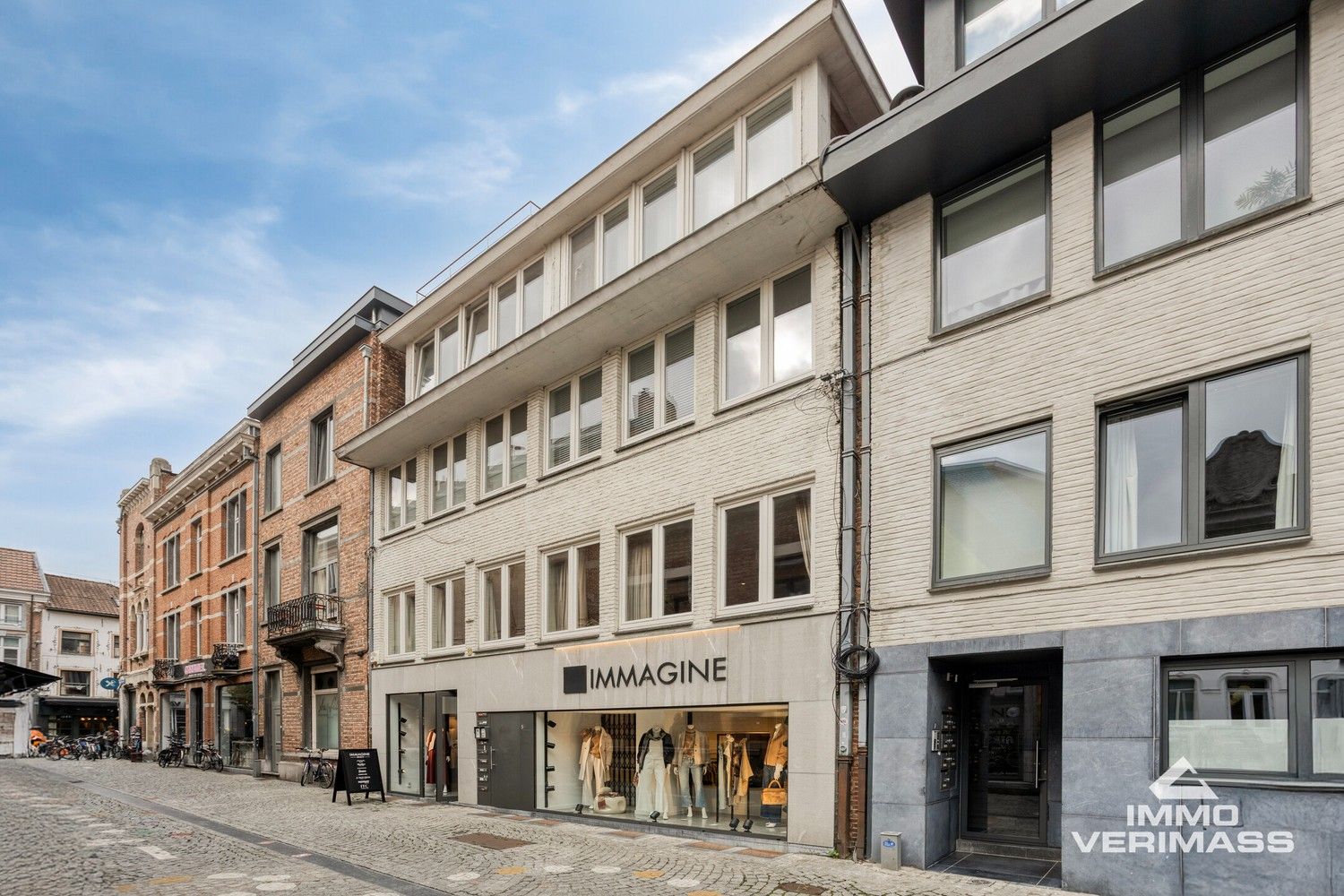 Charmant appartement met terras in het bruisende hart van Leuven foto 2