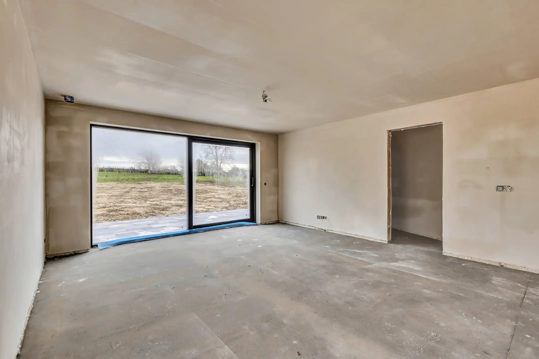 Halfopen bebouwing op een groot perceel in Denderhoutem foto 9