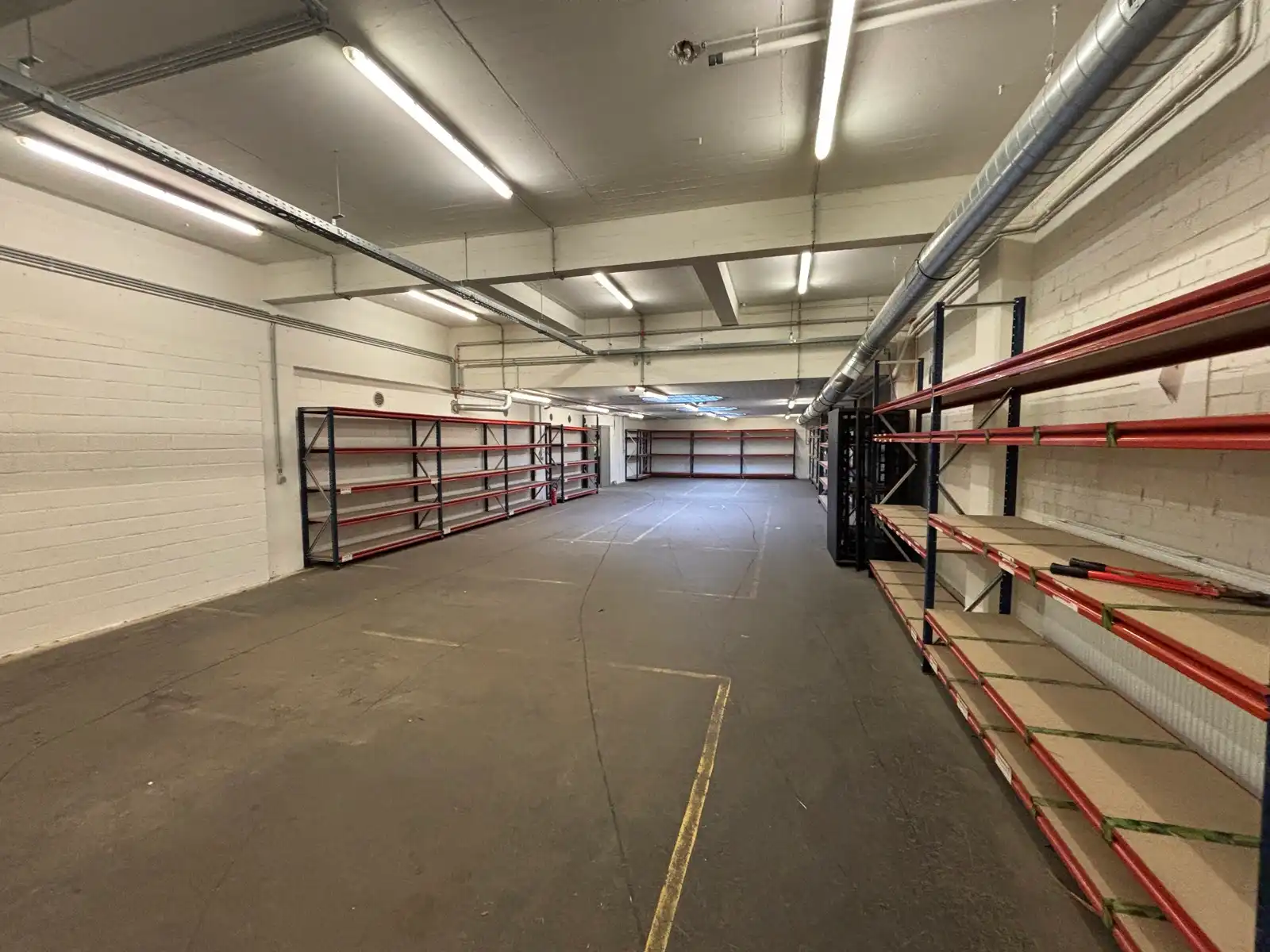 Toonzaal & magazijn te huur – Noorderlaan Antwerpen foto 8