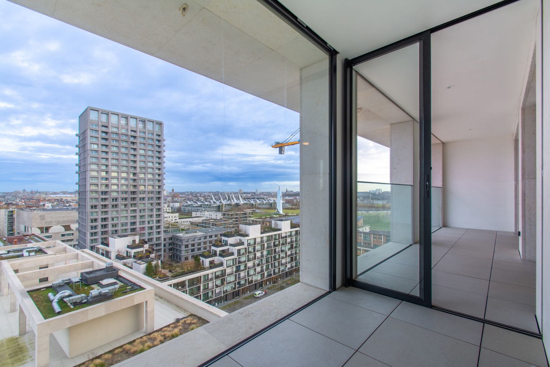 1-slpk app. met terras en zicht op Schelde foto 7