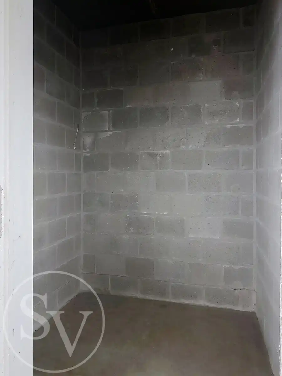 Kamer met terras, kelder en parking. foto 11