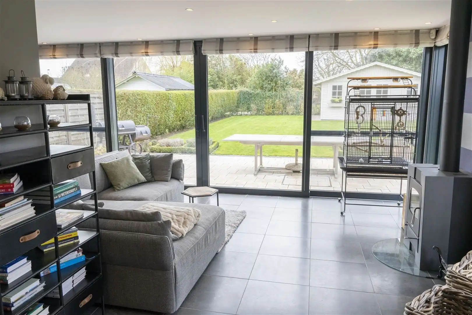 Kwalitatief afgewerkte woning met zonnige tuin, 3 slaapkamers en bureau. foto 5