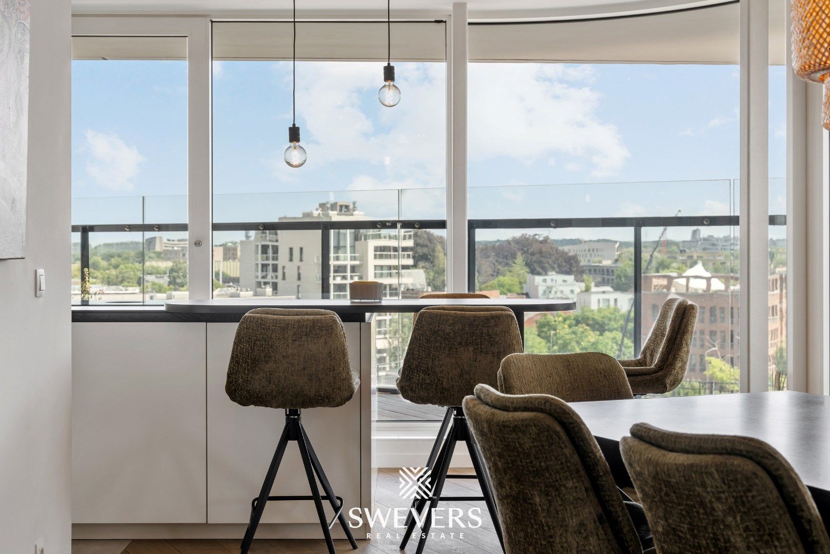 Adembenemend luxueus appartement (216m²) op Zuidzicht met riant terras rondom (223 m²) foto 13