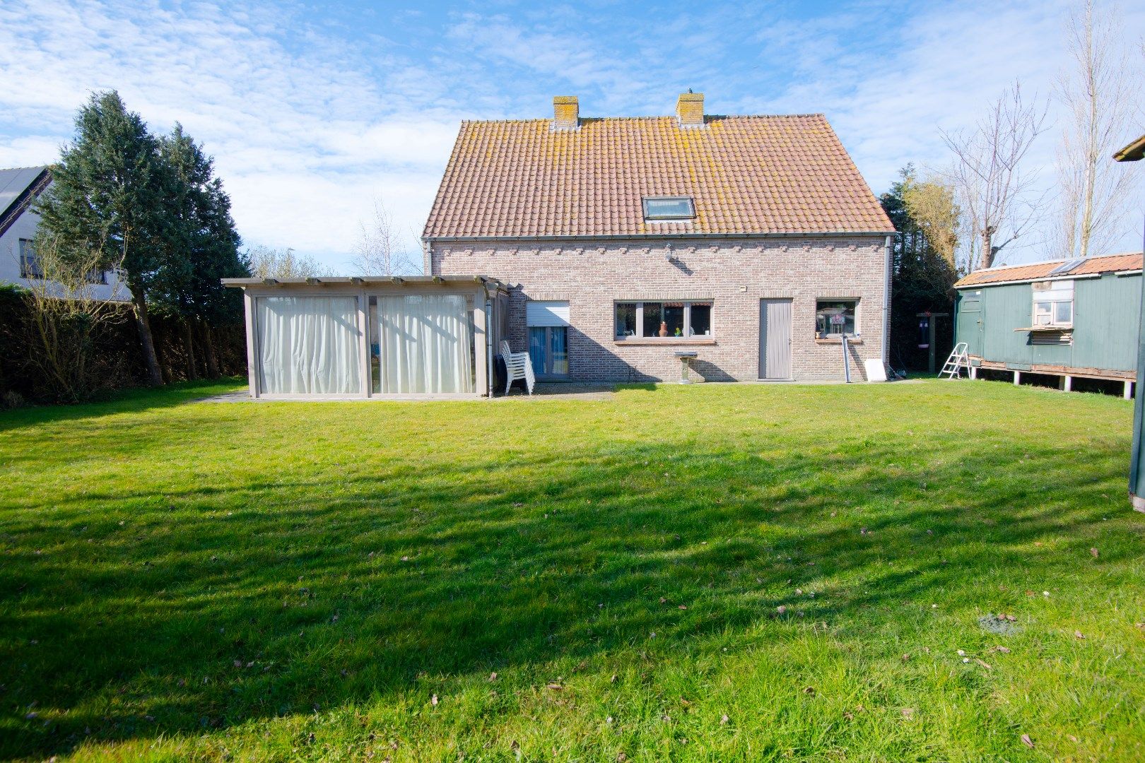 Op te frissen villa rustig gelegen met open zicht op de Polders vlakbij Westkapelle-dorp foto 5
