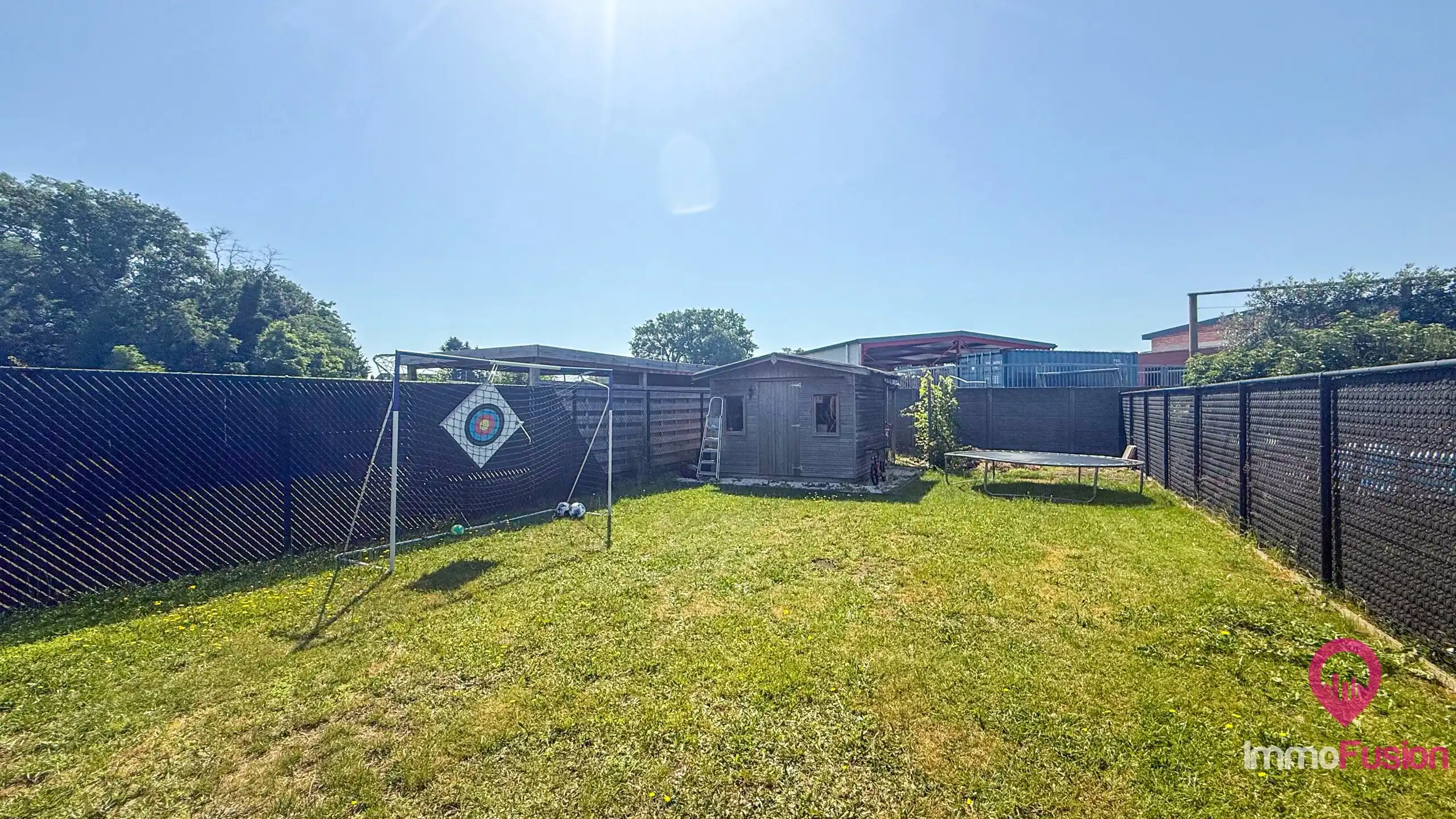 Recente instapklare BEN-woning met 4 slpks en mooie tuin! foto 43