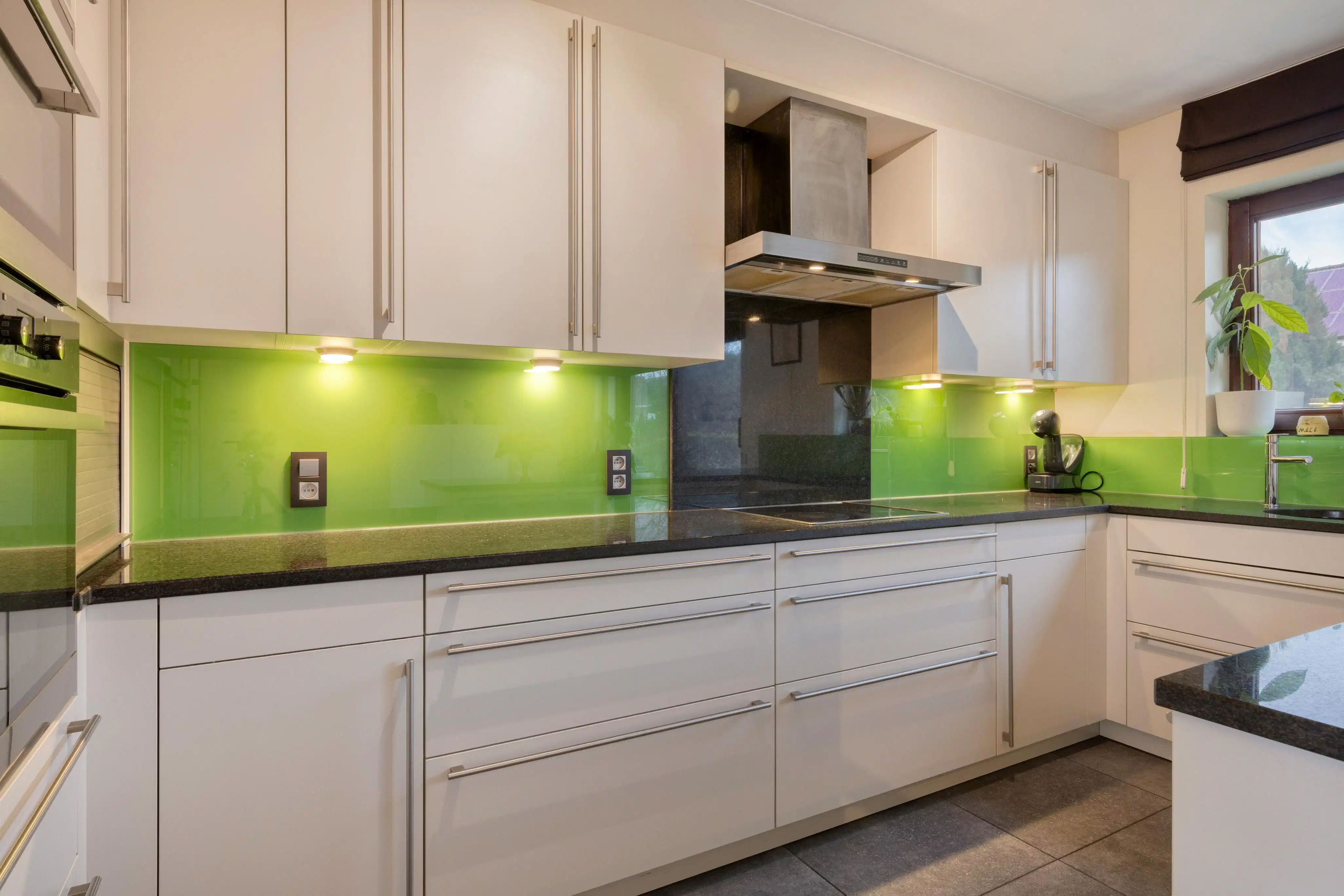 Uniek split-level huis te koop in Merksem foto 4