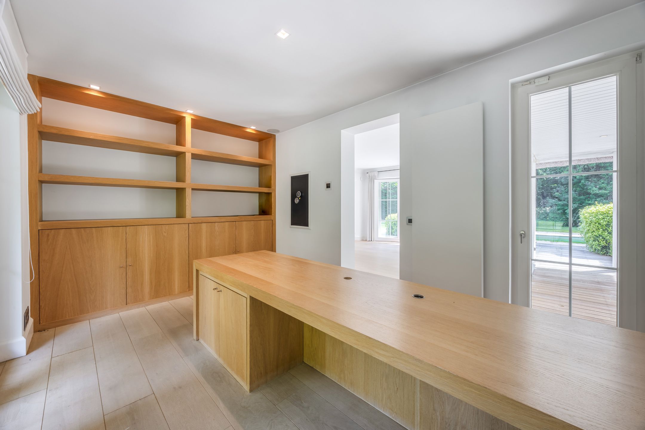 Instapklare villa op een riant perceel van 3.750 m² foto 14