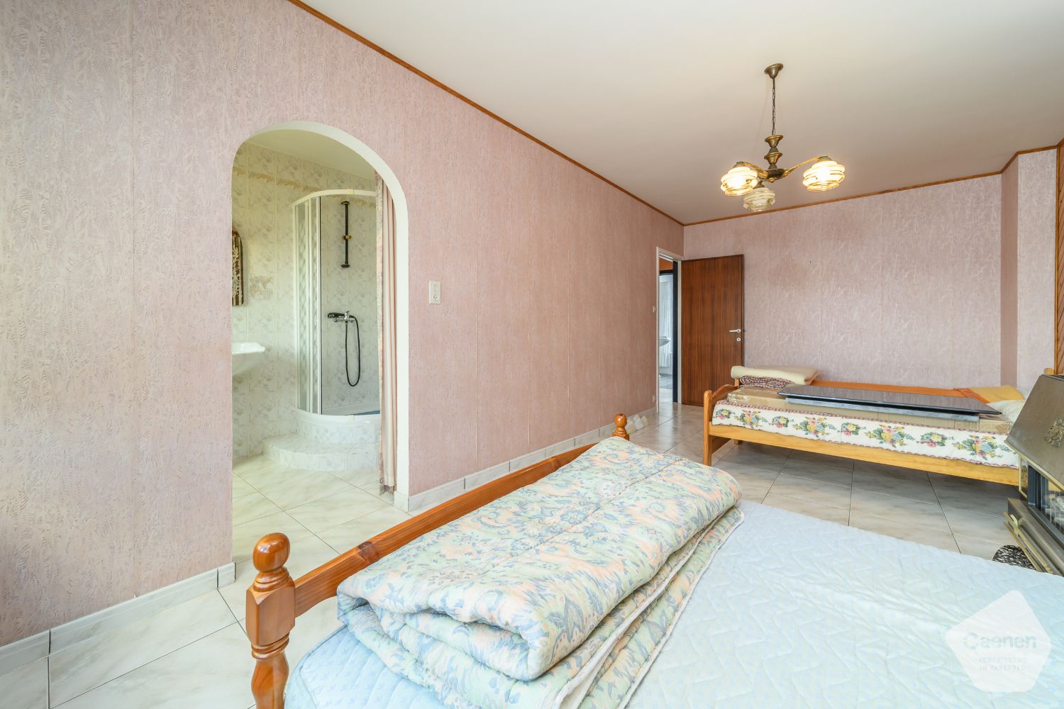 Verrassend ruime woning op toplocatie in De Panne – vlakbij Markt en invalswegen! foto 8