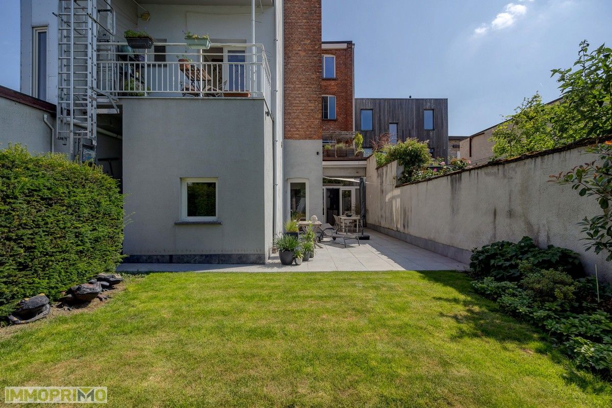 Ruim en stijlvol 1-slaapkamerappartement met zuidtuin en terras foto 19