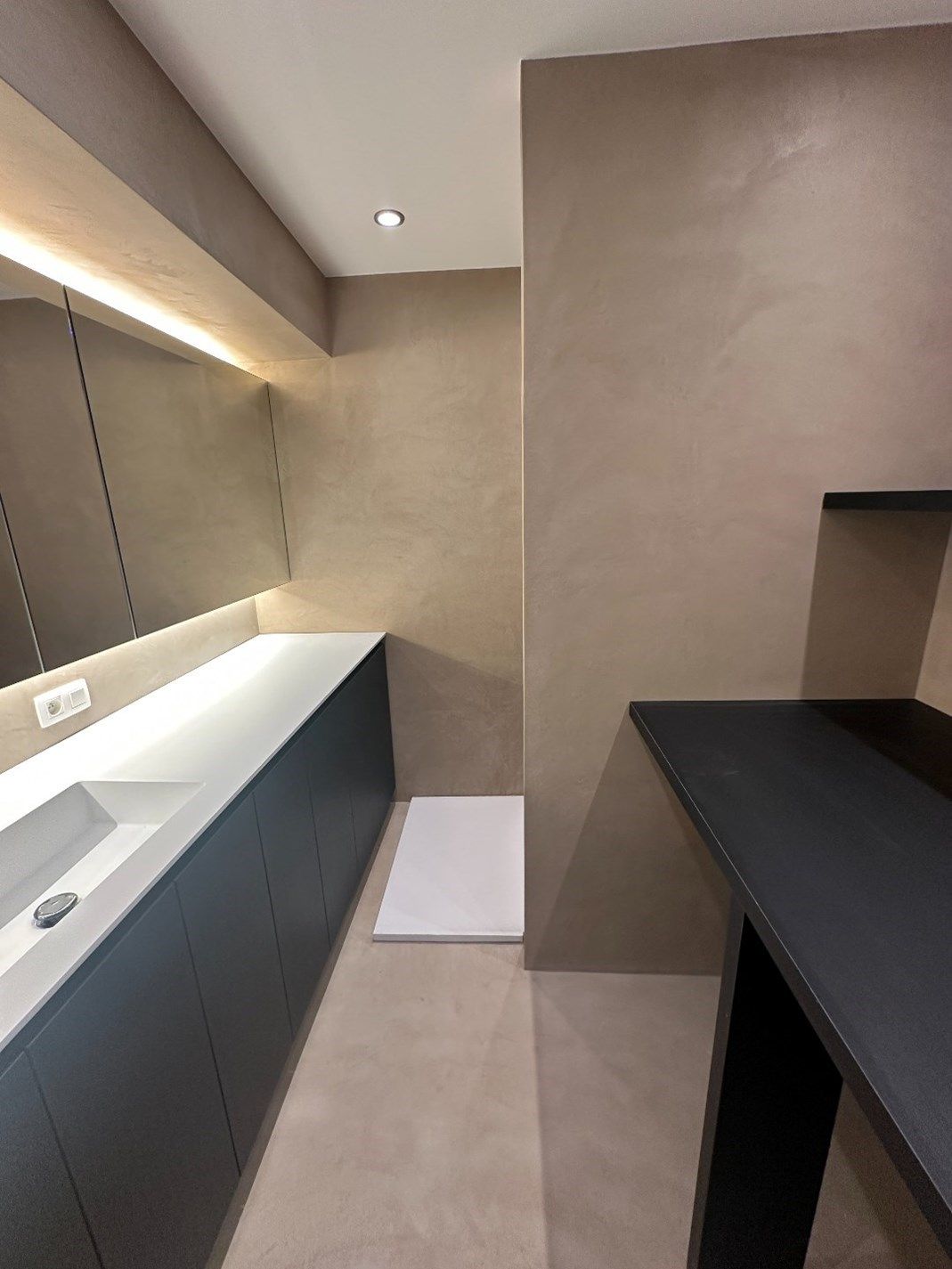 Instapklaar appartement met prachtig zicht foto 8