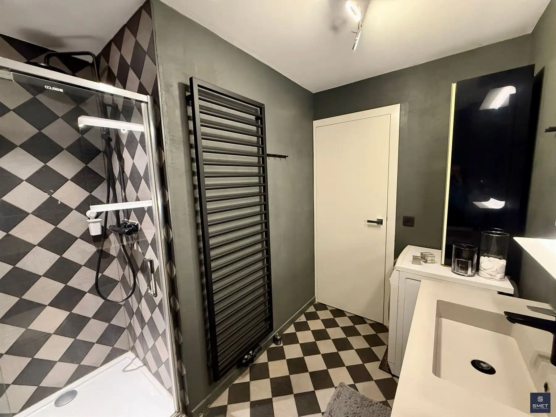 UNIEK DAKAPPART.  (1slpk) MET GEWELDIG DAKTERRAS foto 11